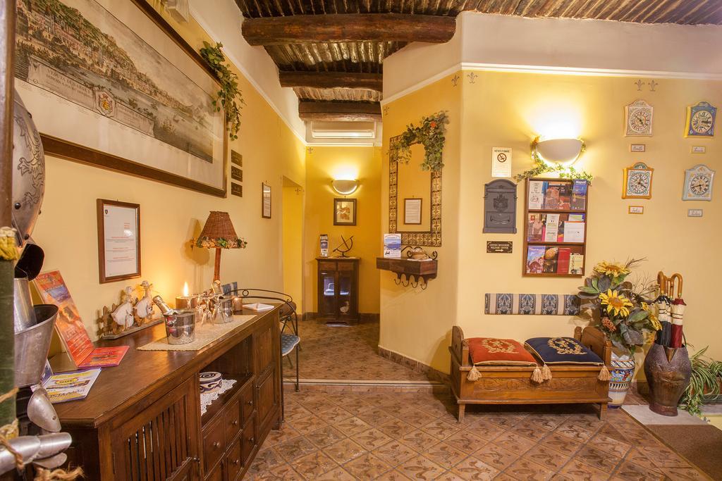B&B L'Alloggio Dei Vassalli Неаполь Екстер'єр фото